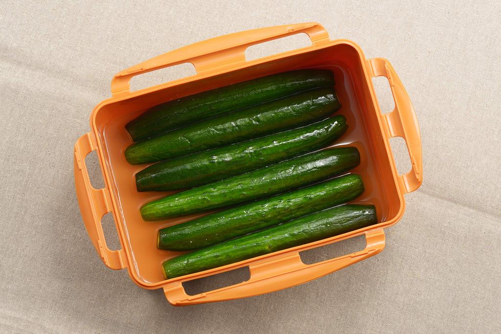 New Yoshikawa Fermentation Restaurant Pickle Pot with Gift Wrapping