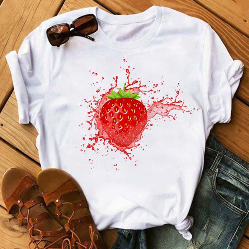 Maycaur Nové Kawaii Dámské Topy s Potiskem Ovoce Jahody Ležérní Dámské Krátkorukávové Streetwear Černé Trička Oversized s Kulatým Výstřihem