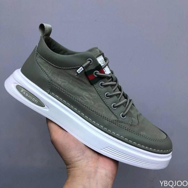 New Men's canvas Shoes Fashion comfortable Sneakers Trendy versatile Male Loafers Lightweight non slip breathable shoes Homme