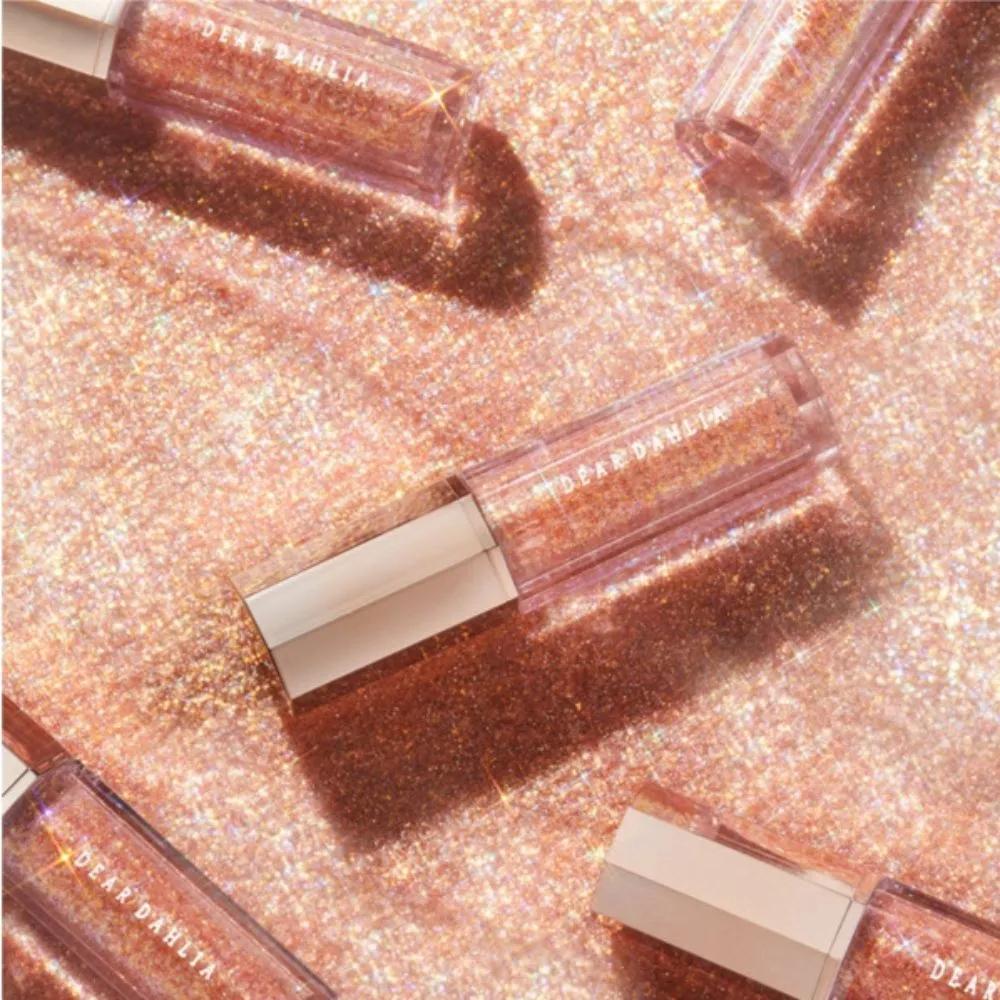 Dear dahlia Paradise Eyeshadow 04 Mystic Days