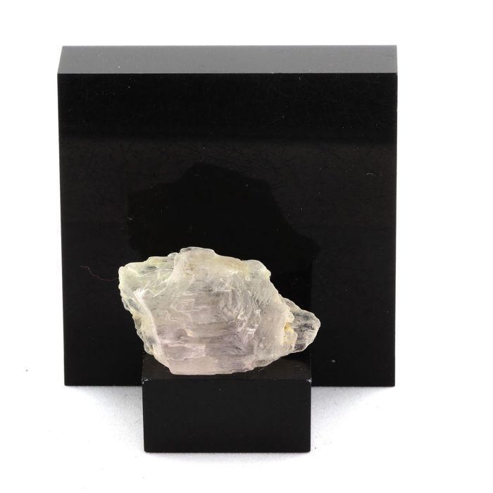 Pierres et Minéraux. Kunzite. 23.11 ct. Konar Province, Afghanistan.