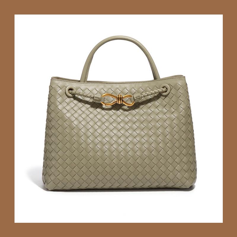 Elegant High-Capacity Hand-Woven Shoulder Bag for Women