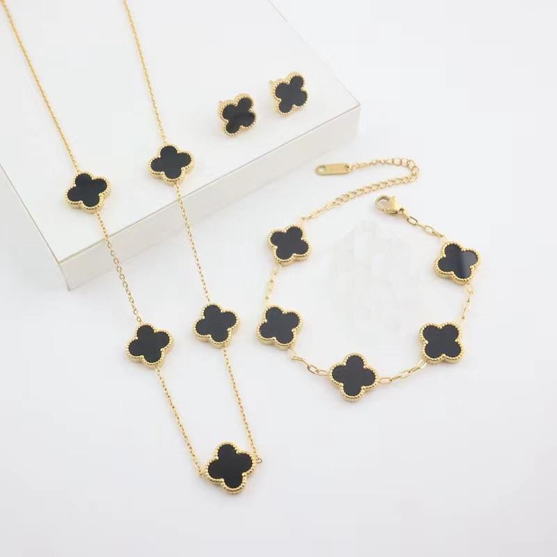 3PCS Versatile Stainless Steel Clover Jewelry Women's Set Necklace Earnail Bracelet Personalized Accessories