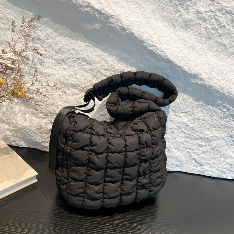 New pleated cloud bag large shoulder strap adjustable shoulder bag large capacity bubble tote messenger women's bag