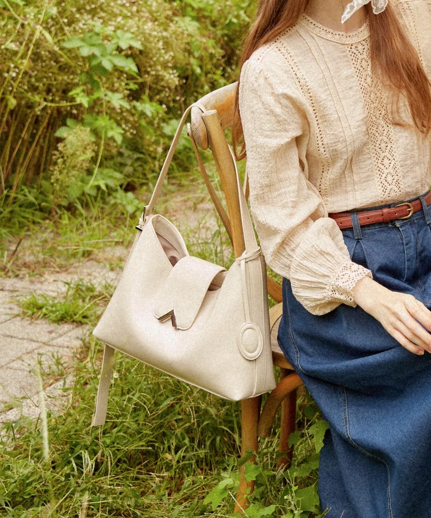 Valluat Ruming Bag_Ivory