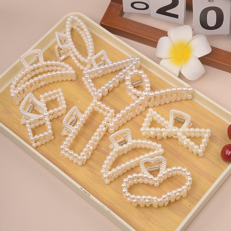 Korean Pearl Claw Hair Clip - Elegant Retro French Style