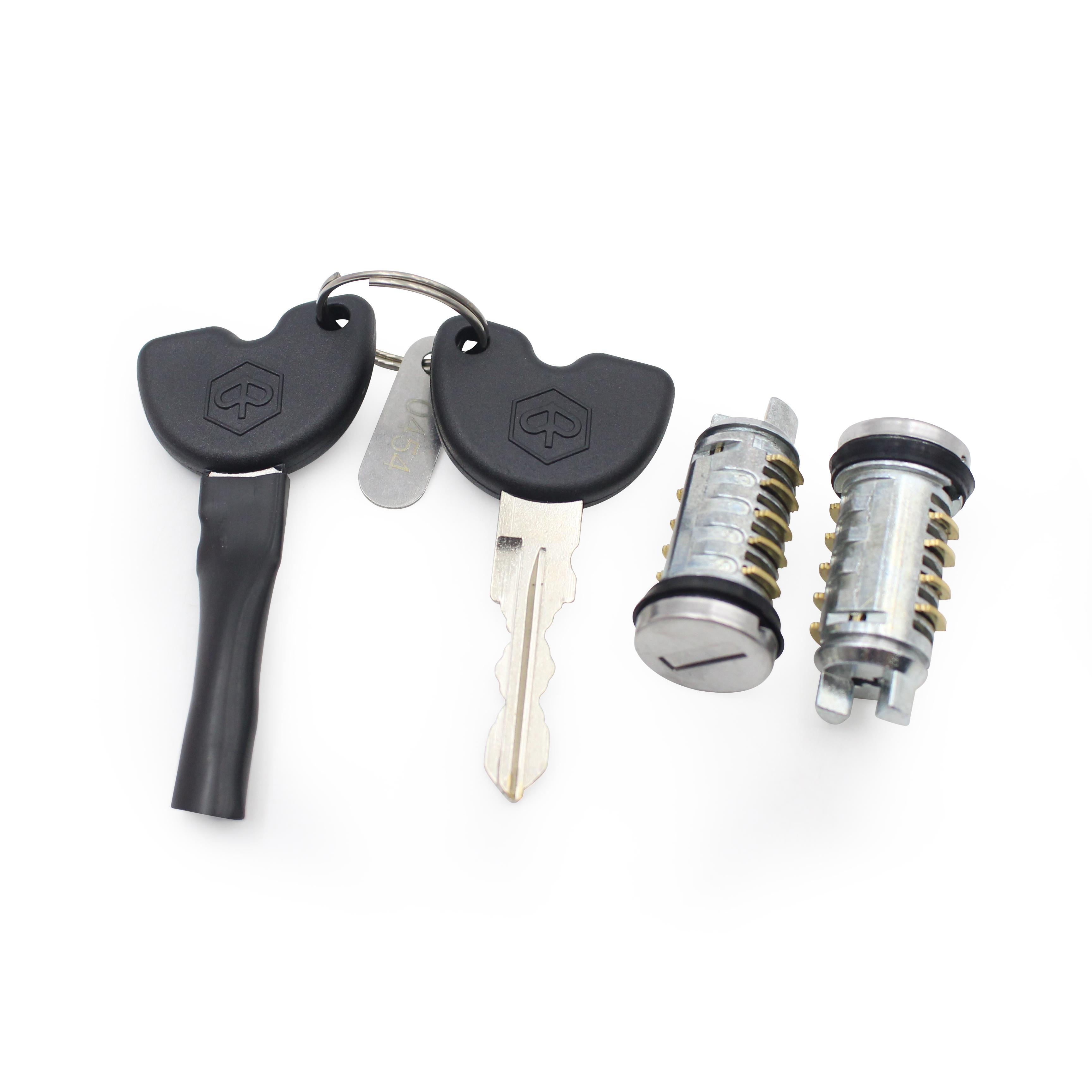 

Motorcycle Ignition Lock Cylinder ABS Metal with 2 Keys for Piaggio FLY 125 150 4T Ignition Switch Repair 1 Set
