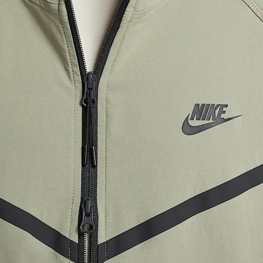 Nike Windrunner Tech Woven Zip-Up Hooded Fashion Jacket Men Jackets Light-Army-Green HM7152-320