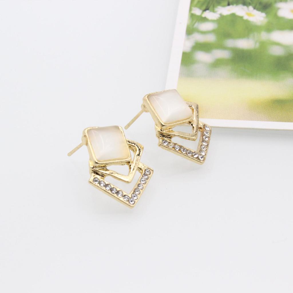 European American Fashion Geometric Square Rhinestone Cat's Eye Stud Earrings for Women