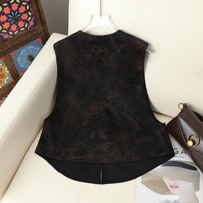 Vintage Chinese Style Short Vest with Jacquard Frog Buttons - Versatile Summer Shawl Outerwear