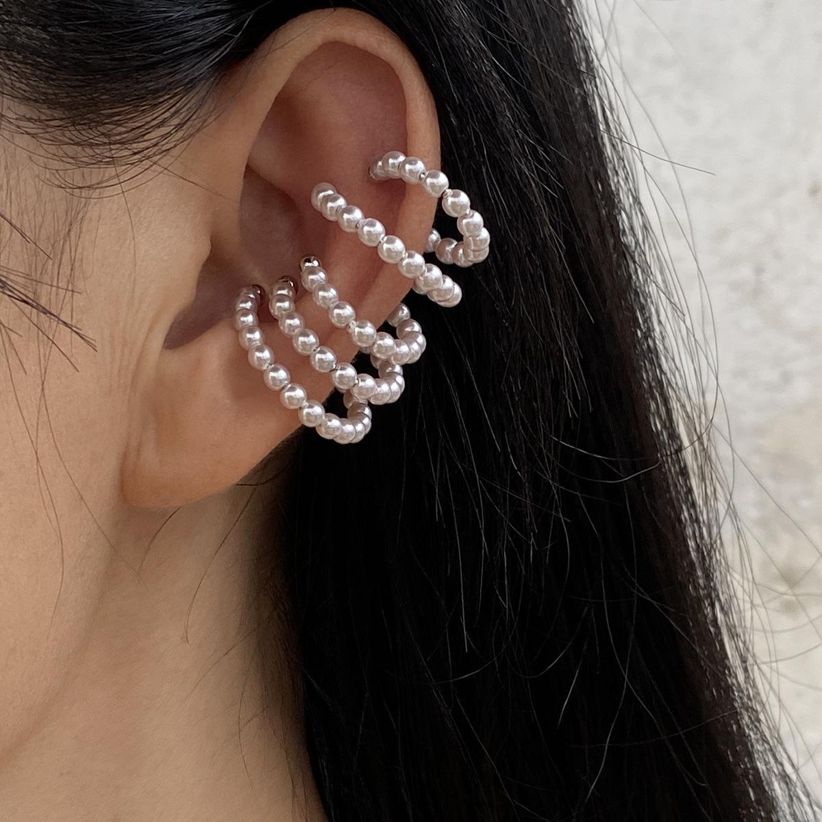 

Жемчужное многослойное кольцо клипса на козелок нишевые серьги с персонализированным дизайном легкая роскошь высококлассные модные серьги женские