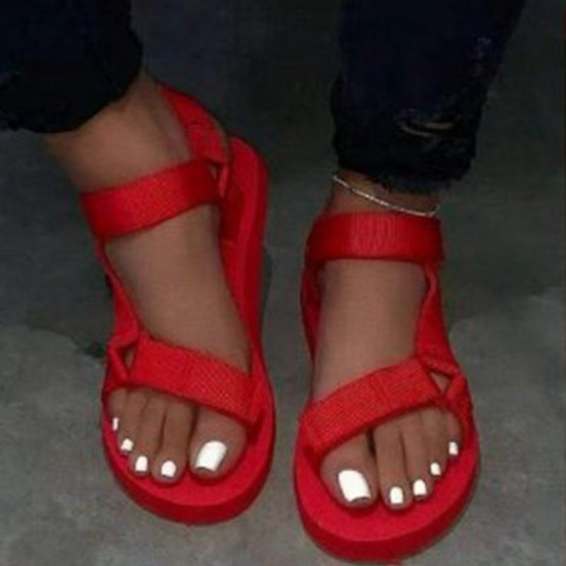 

Новые женские летние мягкие шлепанцы, женские сандалии с ремешком на пряжке, подошва из пеноматериала, прочные сандалии, женская уличная повседневная пляжная обувь 36 красный
