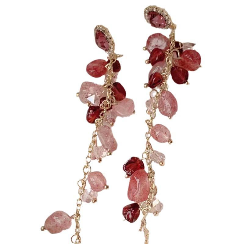 Spring/Summer Pearl Studs: High-End 925 Silver Cute Earrings for Women