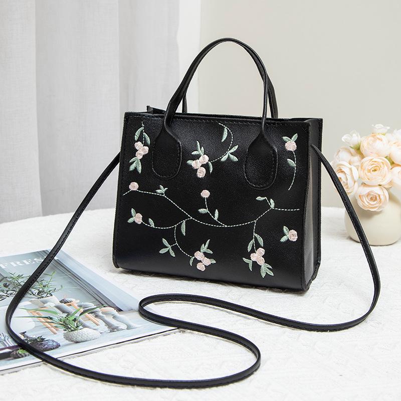 Flower embroidered handbag, stylish and simple shoulder bag, lightweight and compact mobile phone bag, women's bag.