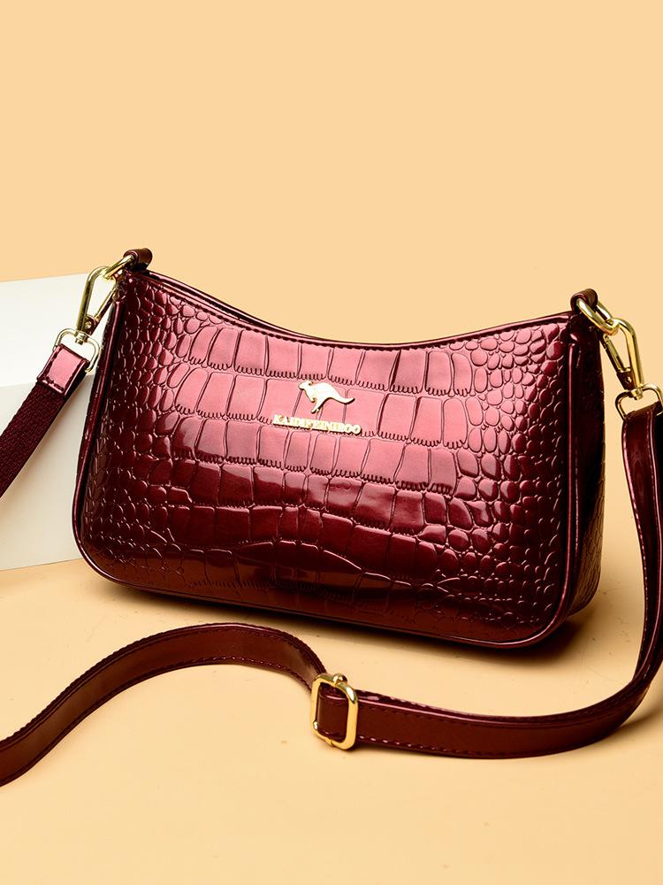 

Женская сумка в стиле ретро, модная, атмосфера, через плечо, портативная, с крокодиловым узором, яркая, маленькая, квадратная, элегантная женская сумка красный