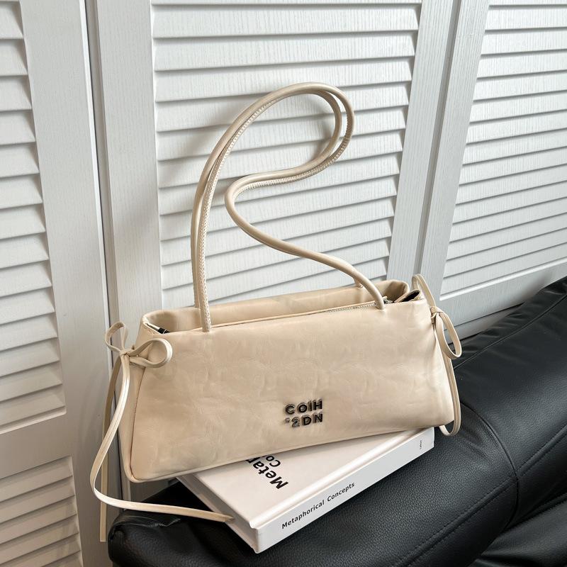 

Маленькая сумка высокого класса женская новая модная универсальная на плечо подмышку сумка-багет для通勤 белый