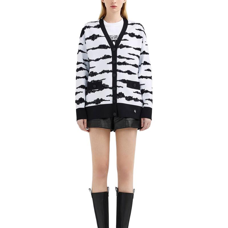 Karl Lagerfeld French Elegant Daily Commuting Dating Outfit Light Luxury Embroidered Cardigan Printed Knitwear Women Tops White 221L2002998