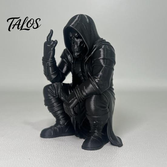 Crouching Devil God Figure Hooded Figurine, Decorative Ornament with Skull Mask & Muscle Lines, Hip Rock Metal Sculpture Hop Gothic Rocker Statue for