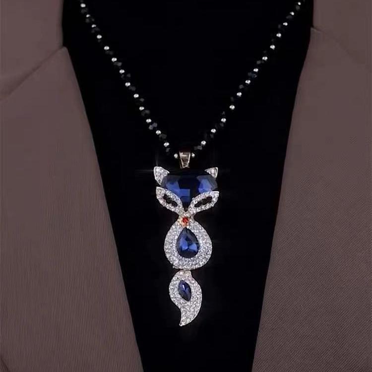 Versatile Women's Fashion Crystal Flower Necklace - Trendy Sweater Chain and Simple Pendant Jewelry