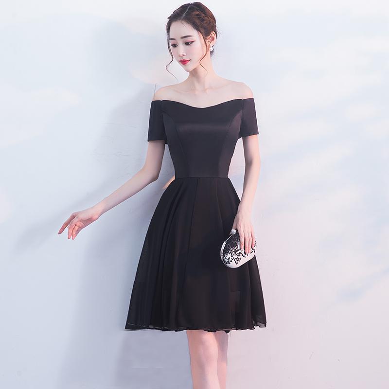 

Элегантное черное вечернее платье с открытыми плечами для женщин S 47—50 kg