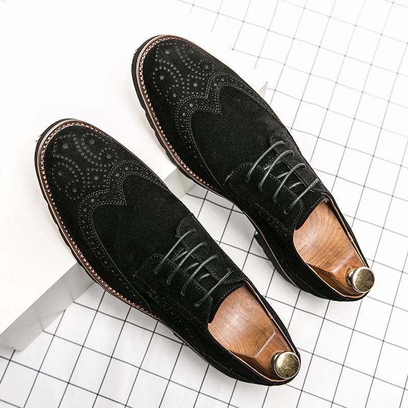 Classic Retro Style Casual Shoes Men Fashion Brand Oxford Shoes Comfortable Men Brogue Footwear Elegantes Man Wedding Dress Shoe