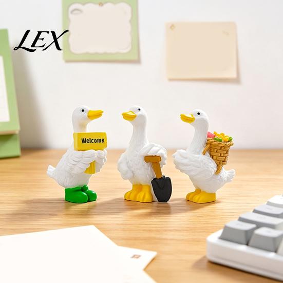 Cute Desktop Ornaments Mini Garden Duck Figurine, Farm Dolls, Small Home Office Decor Car Dashboard Figurines, Micro Landscape for DIY Dollhouse Resin