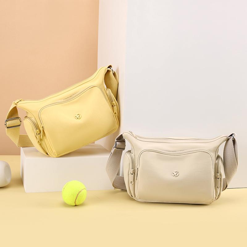 Commuter Shoulder Bag Women's Large Capacity Multi-layer Solid Color Crossbody Bag Middle-aged Mother Bag