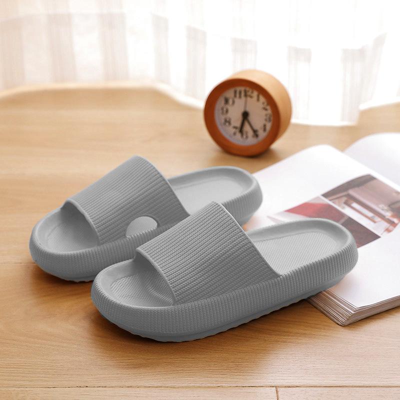 Bathroom slippers women's summer couple home indoor cool slippers rubber and plastic EVA thick bottom stepping on shit slippers men