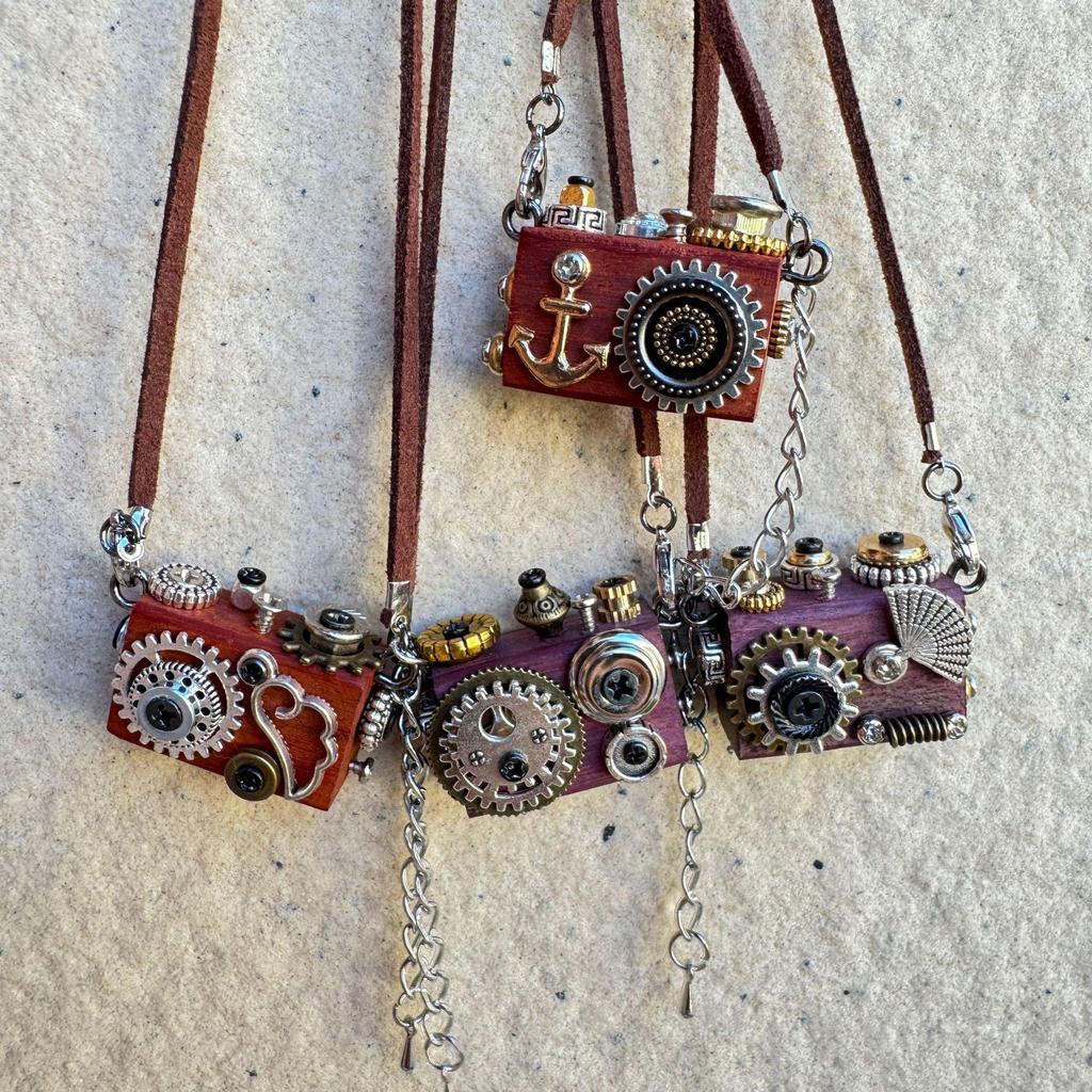 Punk Robot Pendant Necklace: Handmade Hanging Ornament - Unisex Mobile Phone Chain Jewelry