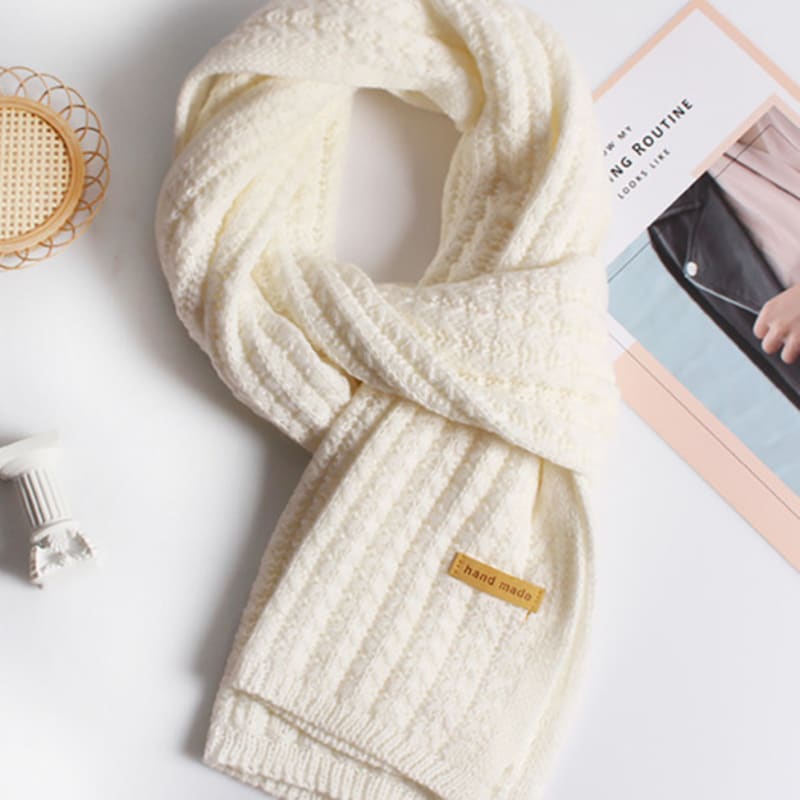 LOOKING4U Handmade Knit Muffler Ivory