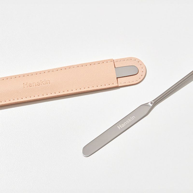 

Hanskin Nude Scene Base Spatula