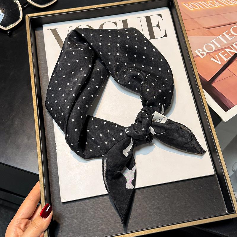 30% Silk 70% Cotton Scarf Women Square Neck Shawls Wraps for Ladies Foulard Scarves Pashmina Female Hijab Bandana Bufanda 70cm