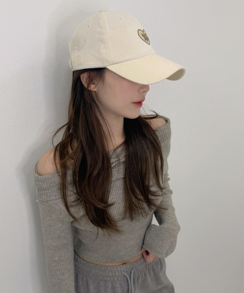 Tueseupis Corduroy Heart Logo Ball Cap [5 Colors]