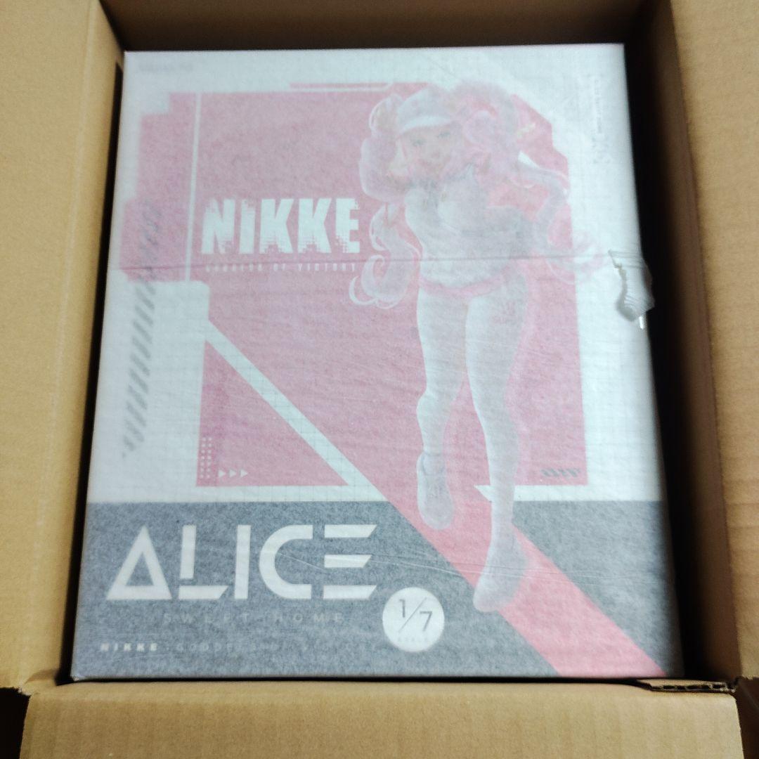 

[USED] Limited Edition NIKKE Alice Sweet Home Victory Figure