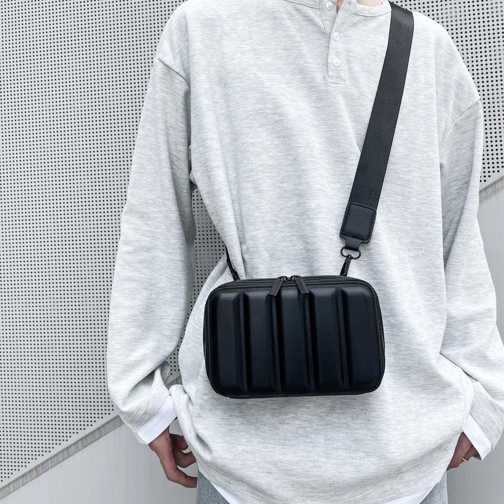 Borsa a Tracolla Rigida con Zip Pu Elegante e alla Moda Nuova Legale Mini Semplice Versatile Piccola Quadrata Premium