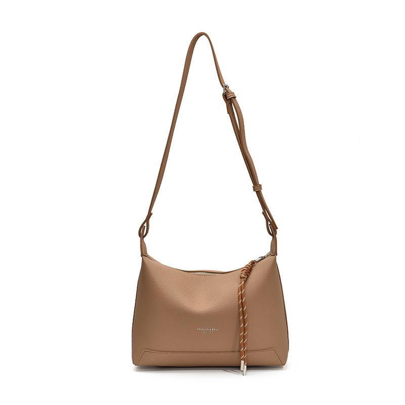 One-shoulder Women's Bag, New Large-capacity Tote Bag, Casual and Fashionable Oblique Span Bag.