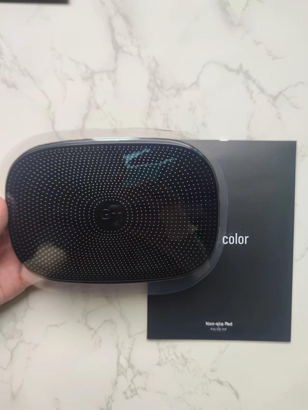 

Коврик для салона автомобиля моющийся PU Nano противоскользящий - устойчив к высоким температурам 15*10 чёрный