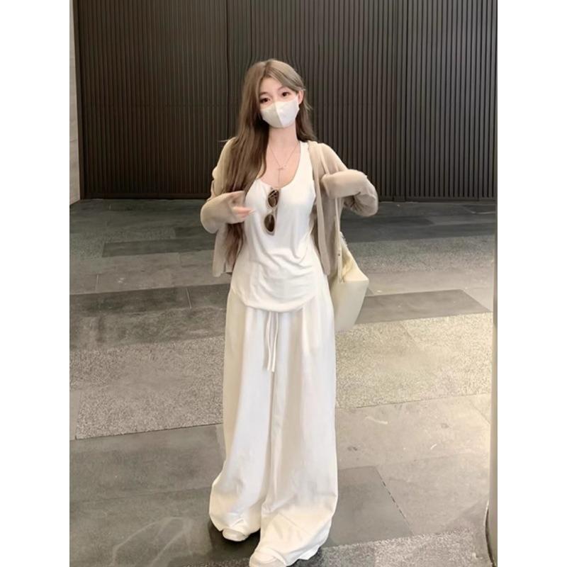 Lazy Wind Light Knitted Cardigan Top Women's Spring Simple Casual Long-sleeved Sunscreen Blouse Versatile Jacket