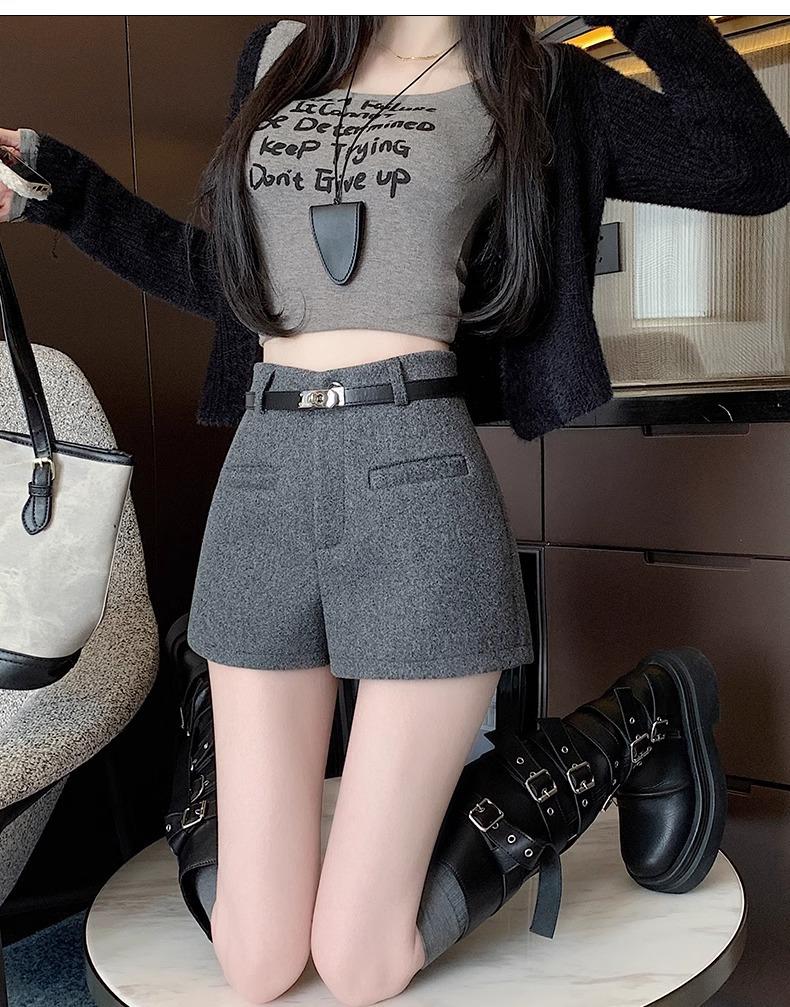 High-Waisted Women's Woolen A-Line Shorts - 2026 Autumn/Winter Collection, Fashionable Wide-Leg Bootcut Style.