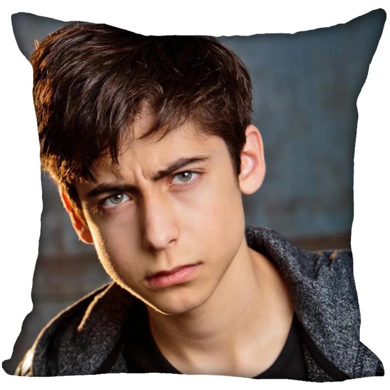 Aidan Gallagher Kissenbezug Heimdeko Kissenbezüge Unsichtbarer Reißverschluss Dekokissenbezüge 45X45cm 0704