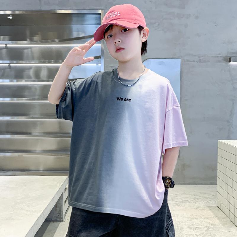 Boys' handsome short sleeved T-shirt 2026 new style big children's summer clothes half sleeved summer top boys' T-shirt trendy T