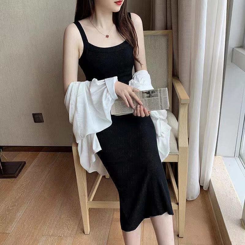 

Облегающее вязаное платье-слинг - Коллекция Весна/Лето/Осень 2023 S чёрный