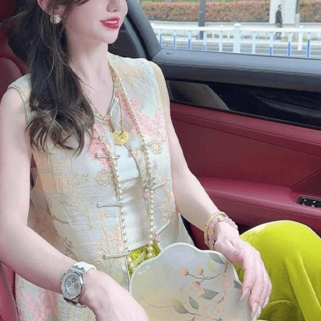 Embroidery summer new sleeveless top disc buckle vest vest vest vest