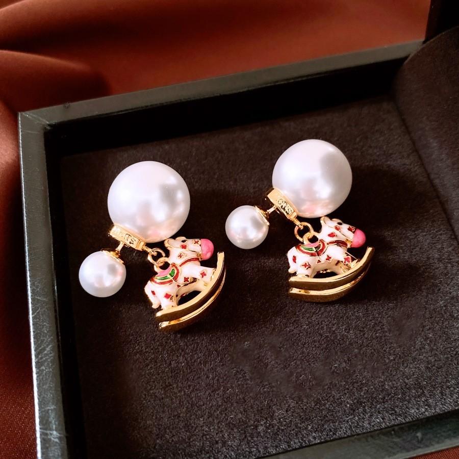 Silver Needle Diamond Oval Pendant Fringed Earrings Medieval Vintage Court Style Stud Earrings Light Luxury Retro Earrings