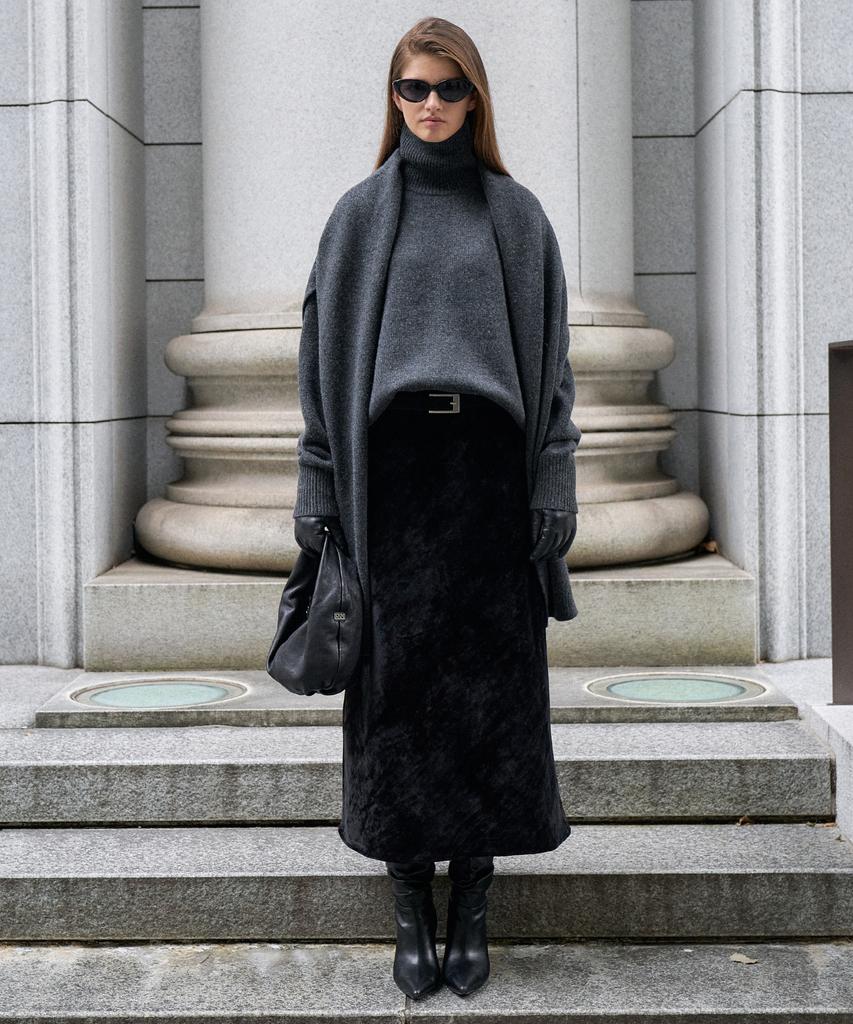 RENEJ Air Wool Turtleneck Knit
