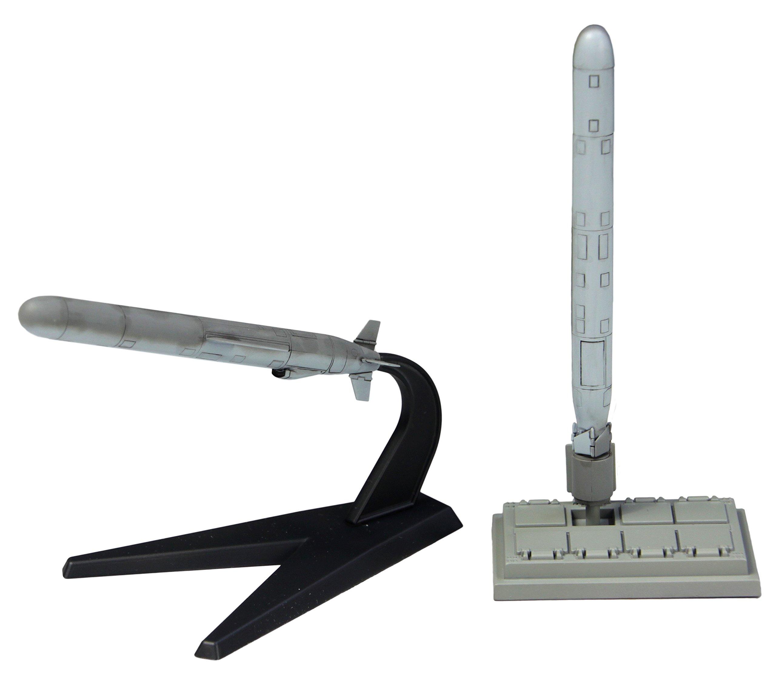 

Пластиковая модель крылатой ракеты «Томагавк» Fine Mold FP29 1/72