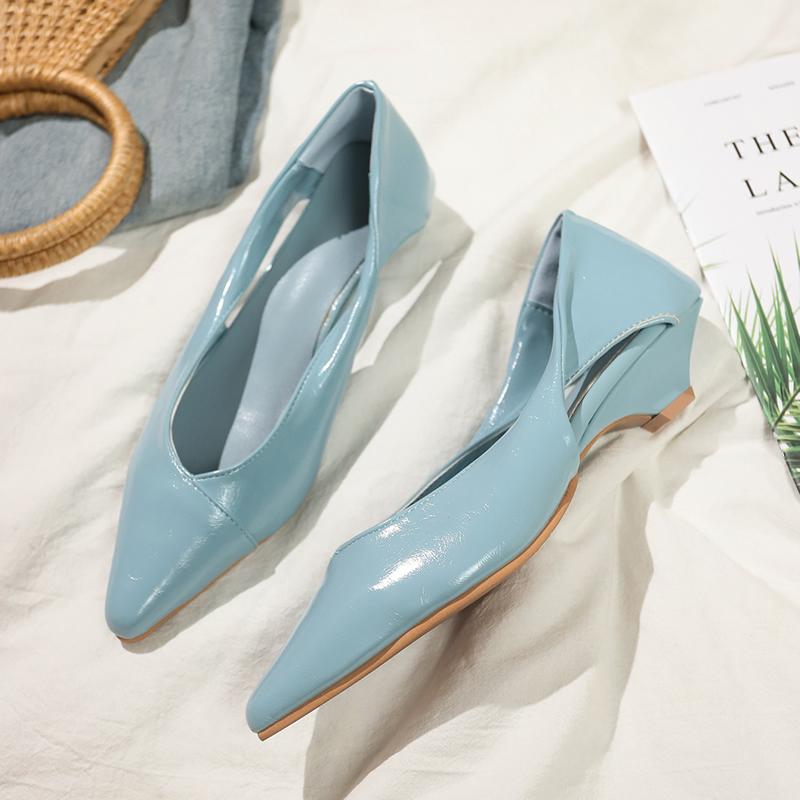 Chaussures Simples pour Femmes à la Mode Style Européen Cuir Huilé Découpe Talon Chat Tige Basse Automne Été Nouvel Arrivage Confortable
