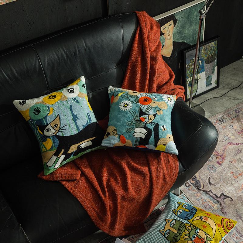 Christmas Picasso European and American Style Abstract Cushion Cover Living Room Sofa Embroidered Cushion Bedside Pillow Cover