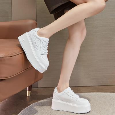 Thick-soled Leather Round Head White Shoes for Women's Spring New Small Men To Increase Their Height, Casual Fashion Versatile Board Shoes for Women