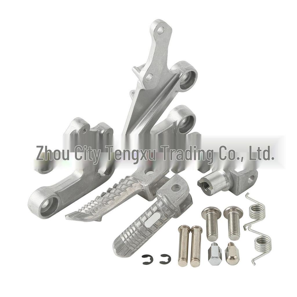 Motorcycle Accessory Front Footrest Bracket for GSXR1000 (2003-2004)